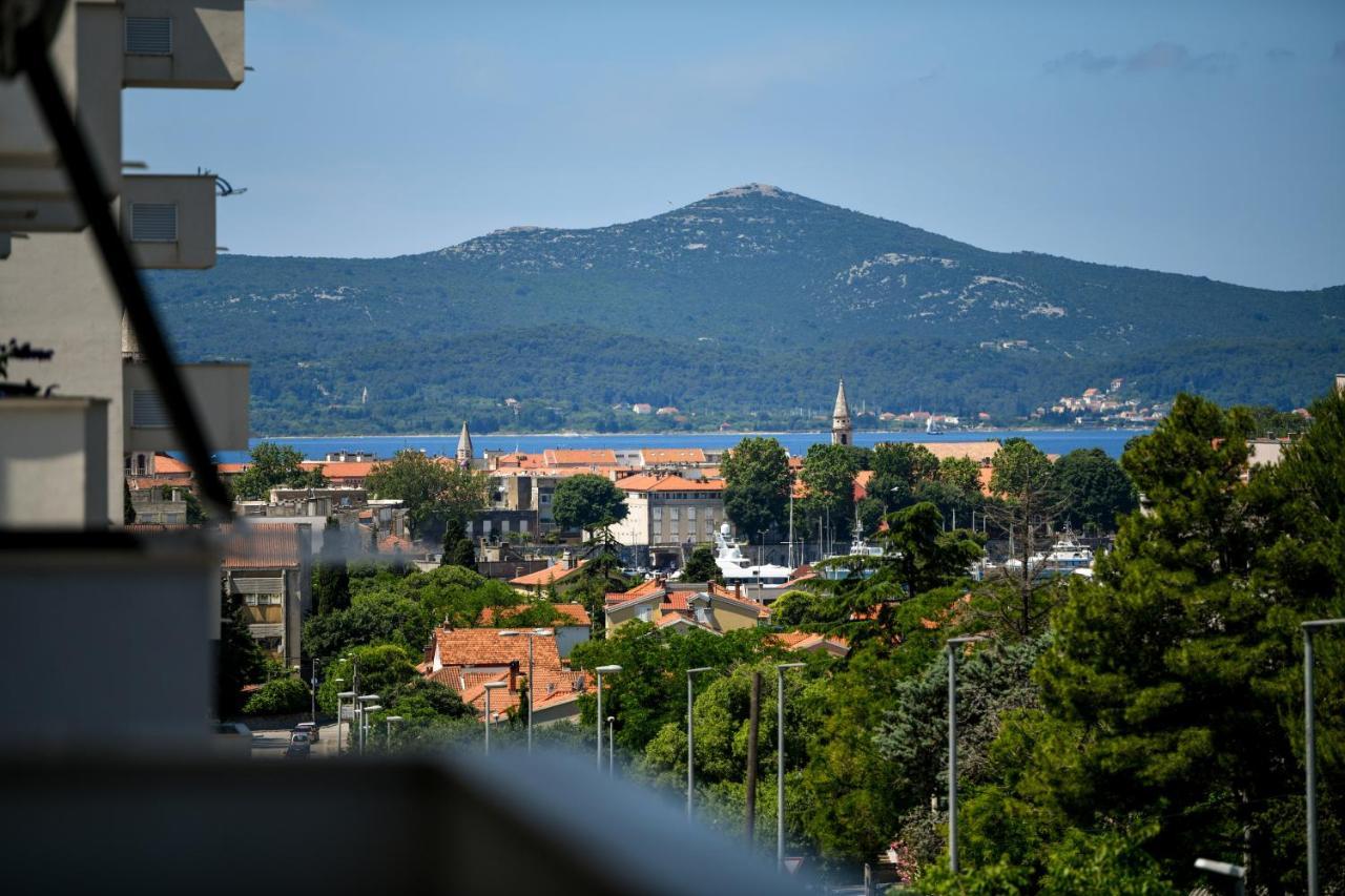 Modern Apartment For 2025' Vacation In Zadar Exterior foto