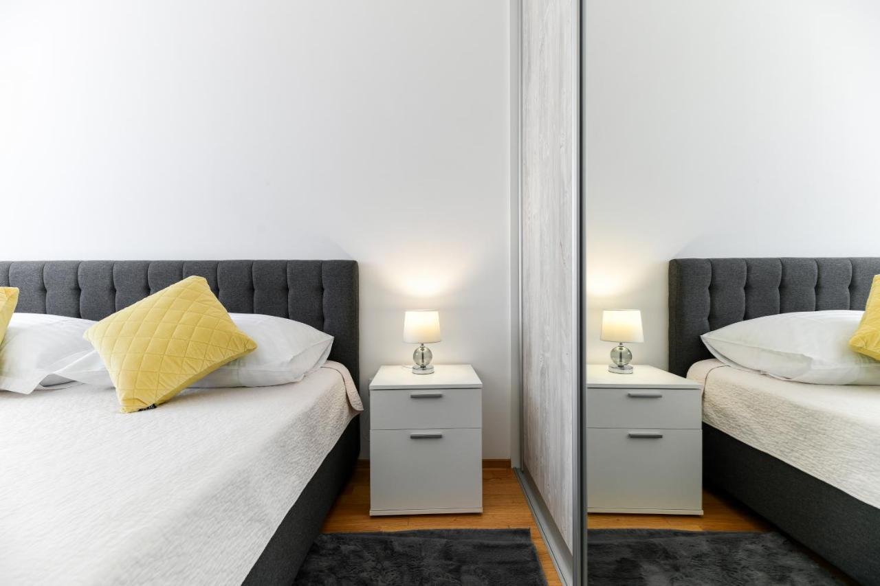 Modern Apartment For 2025' Vacation In Zadar Exterior foto