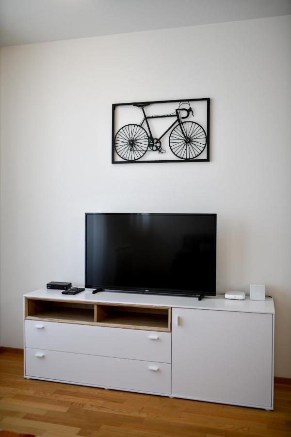 Modern Apartment For 2025' Vacation In Zadar Exterior foto